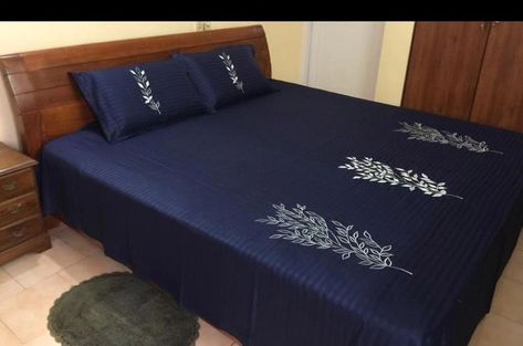 DESIGNER KING SIZE EMBROIDERED BEDSHEET SET🔥 ⬅️Size : 108/108 inches ⬅️Fabric : 100% soft Cotton ⬅️Set Contains: 1 bedsheet with 2 pillow covers ⬅️Fine EmbroiderY ⬅️Machine Washable 1550 free ship Modern Black Bed, Black Bedsheet, Black Bed Sheet, All Black Room, Black Velvet Bed, Handmade Bed Sheets, Bedsheets Designs, Velvet Bed Sheets, Black Bed Sheets