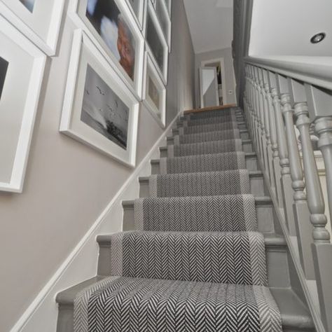 Felton Border - Cargo Grey - Off The Loom Gray Banister Staircases, Grey Painted Stairs, Grey Stair Runner, Grey Hallway Ideas, Gray Stair Runner, Stairs And Hallway Ideas, Wool Stair Runner, Grey Hallway, Gray Stairs