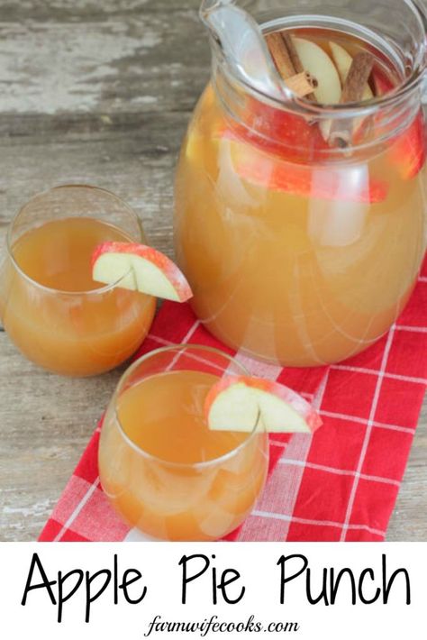 Apple Pie Cider Alcohol, Apple Cider Punch Spiked, Fall Spiked Apple Cider, Cold Fall Alcoholic Drinks, Thanksgiving Spiked Drinks, Cold Spiked Apple Cider Recipe, Apple Punch Alcohol, Cold Apple Cider Recipe, Spiked Apple Cider Cold