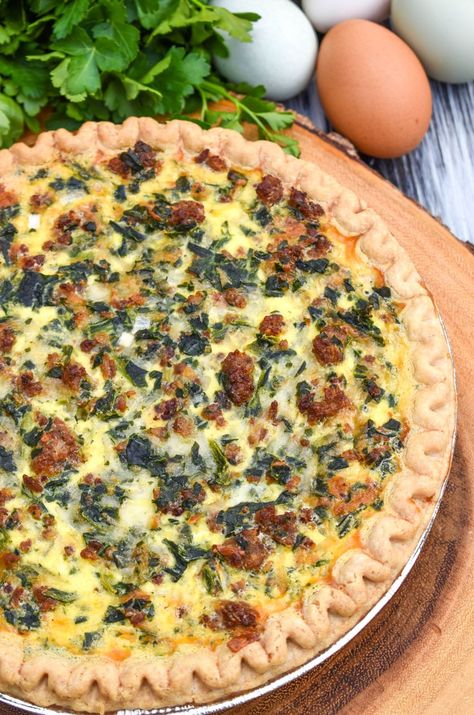 Sausage & Spinach Quiche - The Quicker Kitchen Sausage Spinach Quiche, Sausage And Spinach Quiche, Frozen Spinach Recipes, Beef Quiche, Breakfast Quiche Sausage, Mushroom And Spinach Quiche, Egg Quiche Recipes, Quiche With Spinach, Healthy Breakfast Quiche