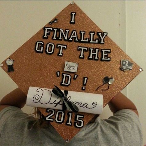 72 Funny Graduation Cap Owners Who Will Go Far In Life Funny Graduation Caps, Creative Graduation Caps, Nurse Graduation Cap, College Grad Cap Ideas, Graduation Cap Decoration Diy, High School Graduation Cap, College Graduation Cap Decoration, Grad Cap Designs, Diy Graduation Cap