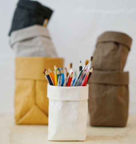 101 uses around the house, eco-friendly washablepaper sacs. Paper sack, bag, pot, washable paper, sustainable storage, home organiser, food storage, plant holder, minimalist, eco and vegan friendly https://etsy.me/2XQTkJH #bedroom #minimalist #washablepaper Paper Sack, Bulldog Clip, Washable Paper, Peg Bag, Support Plante, Paper Boxes, Handmade Gift Tags, Pantry Items, Sack Bag