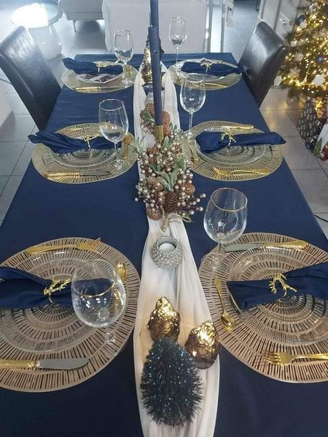 EASY to DIY 50 BLUE Christmas Decor ideas Gold And Blue Christmas Table, Blue And Gold Christmas Table Decor, Blue Christmas Decor Ideas, Frozen Christmas Tree, Blue Christmas Tree Decorations, Blue Party Decorations, Blue Christmas Decor, Silver Christmas Decorations, Christmas Dining Room