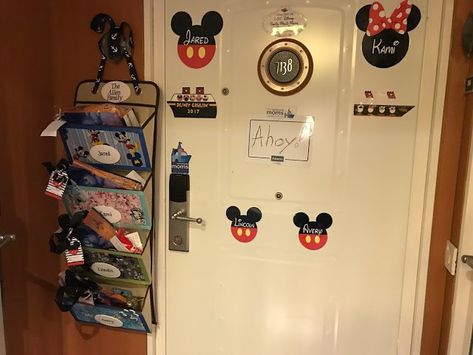 DIY Disney Cruise Fish Extender, How to make a Fish Extender Disney Cruise Fish Extender, Cruise Ideas, Fish Extender Gifts, Fish Extender, Diy Disney, Fishing Supplies, Disney Diy, Disney Vacation, Disney Cruise