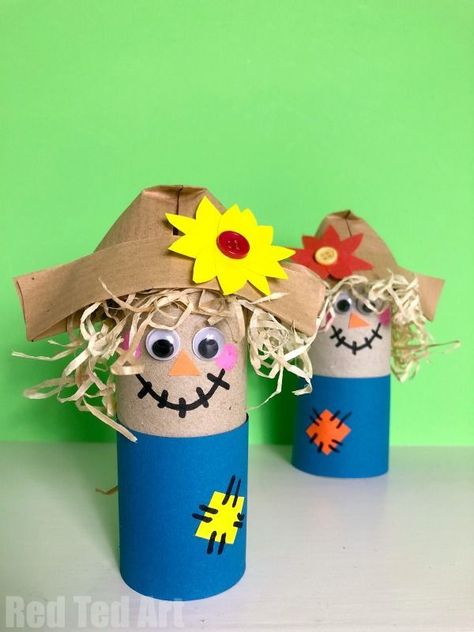 Easy Toilet Paper Roll Scarecrow for Preschool. Fun with Toilet Paper Rolls for Harvest Festival or Fall. How cute are these recycled Scarecrows?! Adore #scarecrow #toiletpaperrolls #tprolls #cardboardtubes #harvest #fall Cardboard Tube Crafts, Toilet Paper Tubes, Diy Scarecrow, Scarecrow Crafts, Fun Fall Crafts, Toilet Paper Crafts, Toilet Paper Rolls, Toilet Paper Roll Crafts, Diy Projects For Kids