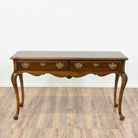 Antique Victorian Style Teak wood Study Table / Console Table With Two Drawers Each Having Two Antique Brass Handles Which Makes It Look Even Prettier....It Has Wooden Top With Beautifully Moulded Edges. And Its Victorian Style Legs Have a Different Charm. Foyer Victorian, Wood Study Table, Victorian Study, Wooden Study Table, Antique Console Table, Console Sofa Table, Elegant Console Table, Wallpaper Interior Design, Table Console