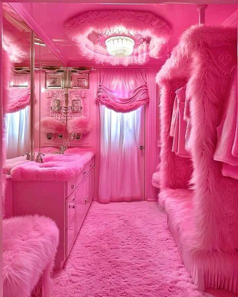 Pink Wardrobe Aesthetic, Colorful House Decor, Hot Pink Room, Pink Trailer, Fur Furniture, Wardrobe Aesthetic, Beauty Iphone Wallpaper, Phone Wallpapers Vintage, Pink Wardrobe