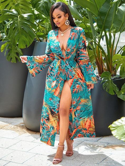 Free Returns ✓ Free Shipping✓. Allover Plant Print Belted Kimono- Women Kimonos at SHEIN. Summer Beach Outfit Beachwear, Cancun Fits, Malaysia Vacation, Resort Vibes, Fabric Plants, Belt Kimono, Summer Swimming, Swimming Beach, Plus Size Swim