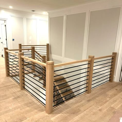 Horizontal Spindles Railing Ideas, Staircase With Horizontal Railing, Barndominium Stair Railing, Modern Stairway Railing, Horizontal Banister Railing Ideas, Top Of Stairs Railing, Metal Bannister Ideas, Open Concept Staircase, Inside Railing Ideas