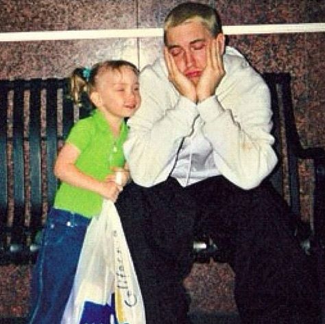 Eminem & Hailie Mathers Hailie Jade, Marshall Eminem, Cultura Hip Hop, The Slim Shady, The Eminem Show, Eminem Photos, Ace Hood, Eminem Rap, Eminem Slim Shady