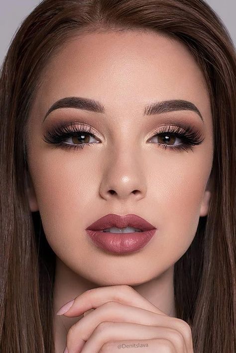 Look at our collection of new makeup ideas and most amazing makeup looks for winter season. Natural Prom Makeup For Brown Eyes, Make Up Mata, Prom Makeup For Brown Eyes, New Makeup Ideas, Wedding Hairstyles And Makeup, Natural Prom Makeup, Makeup Tip, Formal Makeup, Beauty Make-up