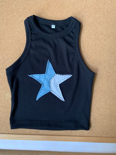 Custom Tops Aesthetic, Star Tank Top Outfit, Star Patch Shirt, Patch Tank Top, Patchwork Tank Top Diy, Upcycle Shirt Ideas, Diy Star Shirt, T Shirt Customize Diy, Patch Shirt Ideas