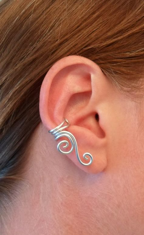 Ear Cuff Tutorial, Ear Cuff Diy, Wire Ear Cuffs, Wire Jewelery, Bijoux Fil Aluminium, Wire Jewelry Designs, Cuff Jewelry, Diy Wire Jewelry, Handmade Wire Jewelry