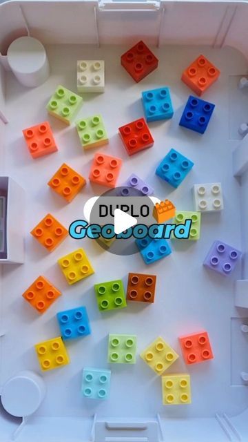 Duplo Table Diy, Bingo Chips, Play Table, Motor Activities, Fine Motor Activities, Play Activities, Rubber Bands, Fine Motor, Play Time