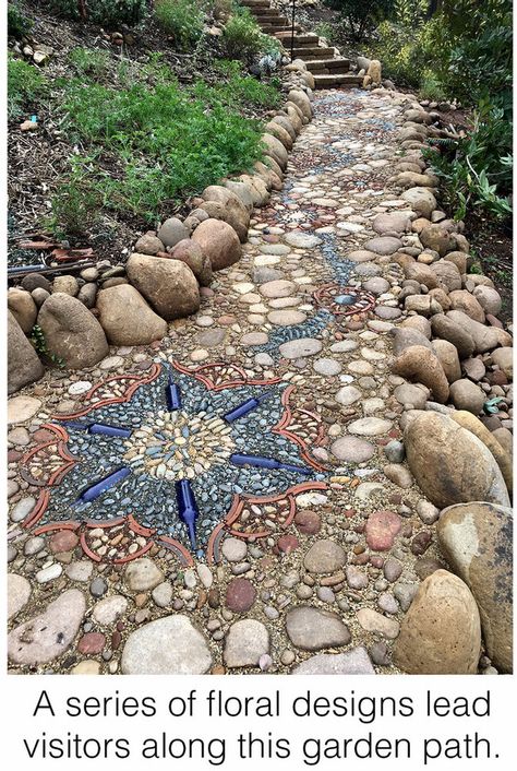 Mosaic Walkway, Stone Garden Paths, Pebble Garden, Mosaic Garden Art, Rock Garden Design, Stone Walkway, Garden Walkway, Landscaping With Large Rocks, Rock Garden Landscaping