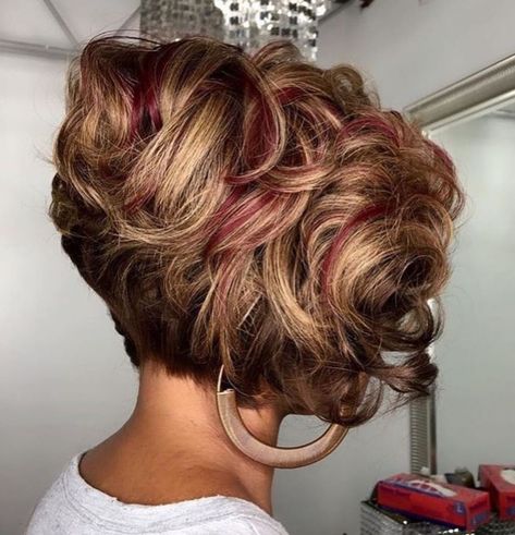 Short Curly Layered Bob For Black Women Sew In Bob Hairstyles, Short Curly Weave, Blond Haircut, Weave Bob, Short Curly Bob Hairstyles, Tattoos Unique Meaningful, Blonde Hair Tan Skin, Hair Tan Skin, Tan Skin Blonde Hair