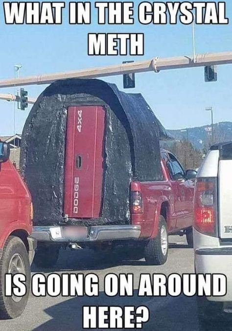 Ford Jokes, Car Jokes, Funny Car Memes, Country Jokes, Mechanic Humor, Meme Page, Car Humor, Really Funny Memes, Funny Laugh