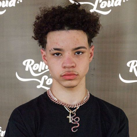 Lil Mosey, Male Haircuts Curly, Rapper Delight, Light Skin Men, X Picture, Boys With Curly Hair, Phone Wallpaper For Men, January 25, Social Media Stars