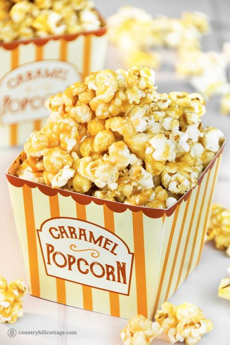 Make Caramel Popcorn, Caramel Christmas, Custom Popcorn Boxes, Sugar Popcorn, Homemade Caramel Popcorn, Popcorn Packaging, Chocolate Pops, Popcorn Boxes, How To Make Caramel