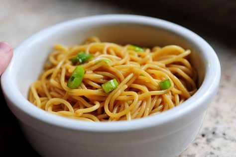 Simple Sesame Noodles, Sesame Noodles, Pioneer Woman Recipes, Noodle Recipes, Asian Dishes, Spaghetti Squash, Pioneer Woman, Couscous, Pasta Dishes