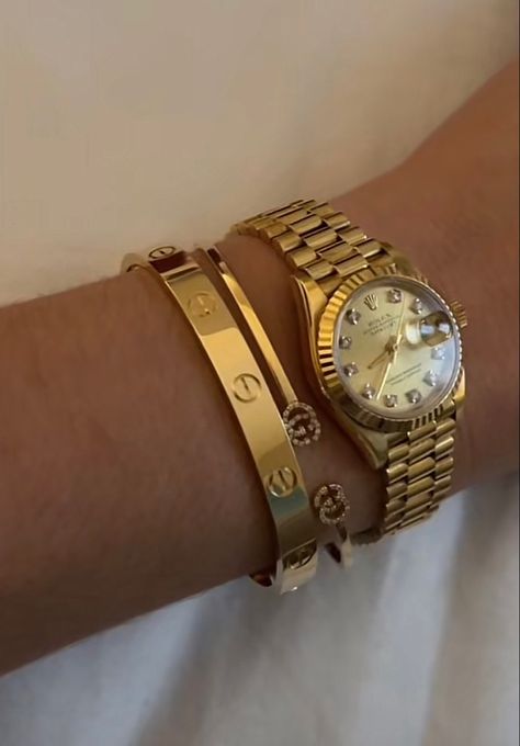 Woman Rolex Watch Gold, Gold Watch Stack Women, Gold Rolex Women Aesthetic, Women’s Rolex Gold, Mini Rolex Women, Dainty Gold Watch Aesthetic, Gold Watch Aesthetic Women, Good Watch Women, Small Rolex Watch Women