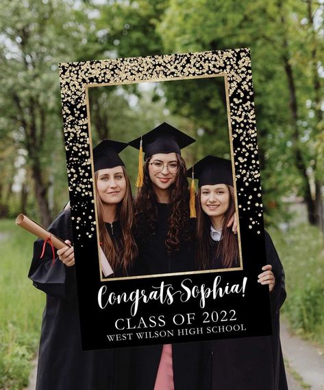 Grad Photo Props, Photo Prop Frame, Graduation Party Pictures, Graduation Photo Props, Graduation Photo Frame, Graduation Photo Booth Props, Graduation Photo Booth, Graduation Party Diy, Graduation Crafts