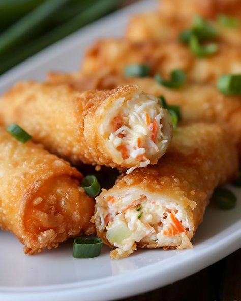 Stuffed Egg Roll Recipes, Asian Entrees, Wonton Noodles Recipe, Chinese Food At Home, Recipes Using Spring Roll Wrappers, Lobster Egg Rolls, Takeout Recipes, Fun Egg Roll Recipes, Crab Spring Rolls