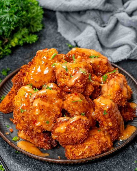 Discover Bang Bang Chicken—crispy bites & spicy sauce that will wow your taste buds. Your go-to recipe for a quick, delicious meal! #chicken #bangbangchicken #recipe Bbq Chicken Bites, Bang Bang Chicken, Chicken Crispy, Chicken Bites, Exotic Food, Spicy Sauce, Chicken Dishes Recipes, Crispy Chicken, Bang Bang