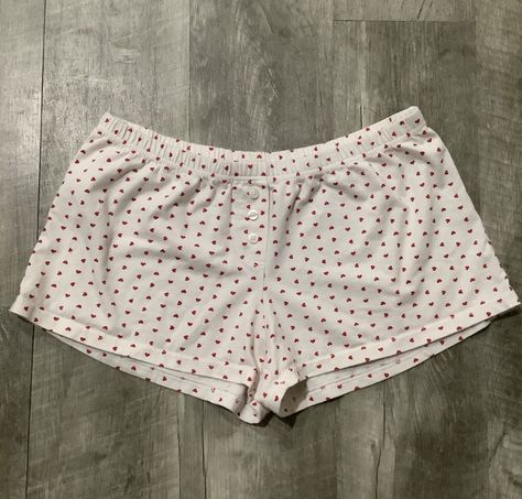 Brandy Melville Heart Shorts, Heart Shorts, Fits Clothes, Brandy Melville, Things To Buy, Boho Shorts, Shopping List, Next Day, Brandy