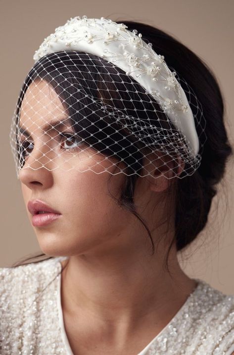 Birdcage Wedding, Headband Design, Wedding Birdcage, Uk Design, Pearl Flowers, Mask Style, Brunette Models, Bridal Accessory, Long Veil