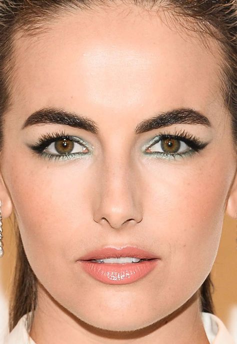 Celebrity Hooded Eyes, Close Together Eyes, Celebrities With Hooded Eyes, How To Do Winged Eyeliner, Brick Red Lipstick, Makeup Hooded Eyes, Camila Belle, Makeup For Downturned Eyes, Downturned Eyes