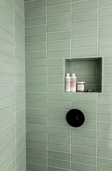 The green bathroom is a thing on Pinterest | september edit | Bloglovin’ Bathroom Tiles Modern, Midcentury Modern Bathroom, Modern Master Bath, Minimal Bathroom, Modern Bathroom Lighting, Bad Inspiration, Bad Design, Green Bathroom, Modern Bathroom Vanity