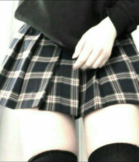 High Socks, Knee High, Books Wattpad, Stockings, Cute Outfits, Wattpad, Socks, Skirt, Anime