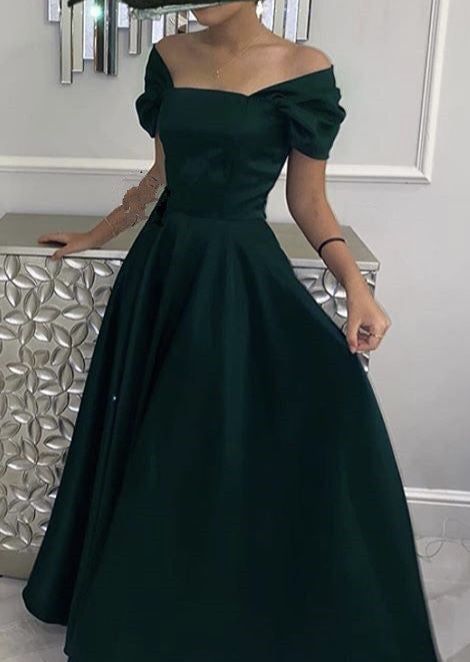 Dark green wedding theme