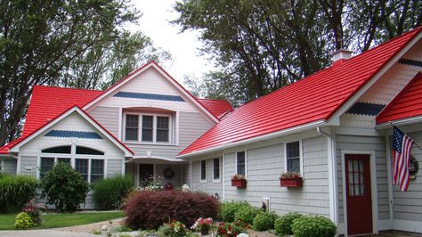 Red Roof House Colors, House Color Combinations, Red Metal Roof, Tin Roof House, Metal Shingle Roof, Red Roof House, Metal Roof Houses, Metal Shingles, Metal Roof Colors