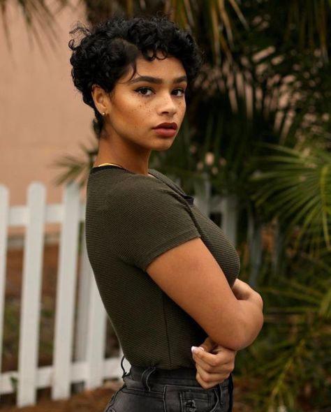 afro-latino face claims. - [ vii. aiyana lewis ] - Page 3 - Wattpad Aiyana Lewis, Short Curly Haircuts, Curly Hair Cuts, Short Curly Hair, 인물 사진, Afro Hairstyles, Short Curly, Hair Goals, Short Hair Cuts