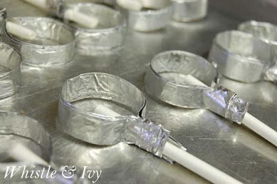 Since I am sharing my Kool-Aid Lollies Recipe with you, and they really only work with molds, I also wanted to share a way to make molds yourself with tin foil. They are pretty easy and work really well with any hard candy recipe. First, cut a strip of tin foil a few inches wide.Then,Click for more Lollipop Molds, Nutella Pie, Homemade Lollipops, Diy Foil, Hard Candy Recipes, Lollipop Recipe, Candy Man, Lollipop Mould, Candy Recipes Homemade