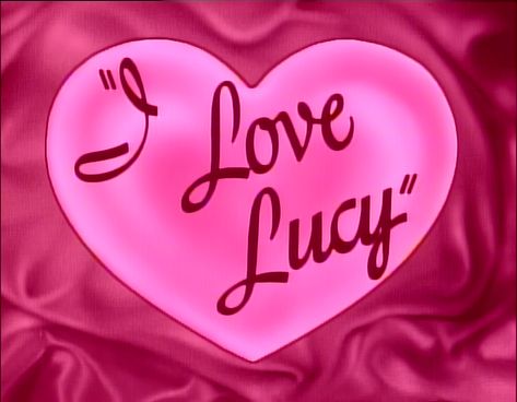 American Kitsch, I Love Lucy Show, Creative Pumpkin Painting, Lucy And Desi, Top Tv Shows, Iphone Lock Screen, Creative Pumpkins, Top Tv, Color Heart