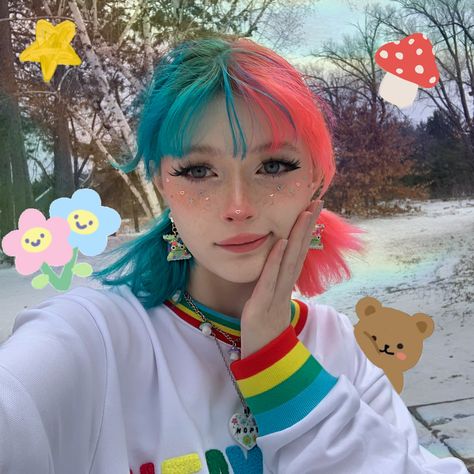 Kidcore Hairstyle, Kidcore Hair, Fairycore Makeup, Short Rainbow Hair, Nonbinary Hair, Cottagecore Strawberry, Fairy Frog, Split Dyed Hair, Kawaii Y2k