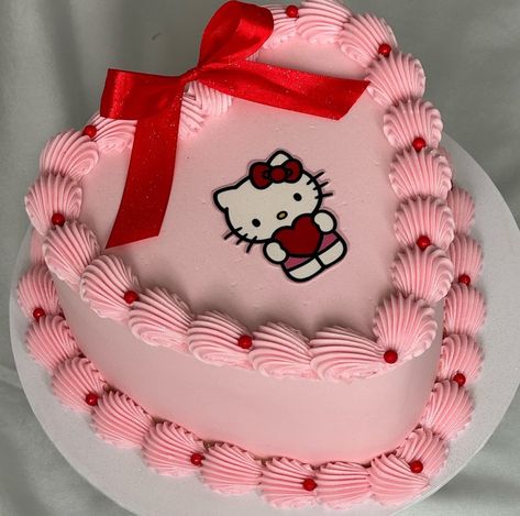 Hello Kitty Birthday Party Ideas Cake, Hello Kitty Cake Design, Tort Hello Kitty, Hello Kitty Birthday Theme, Hello Kitty Birthday Cake, Hello Kitty Videos, Hello Kitty Birthday Party, Hello Kitty Baby, Bow Cakes