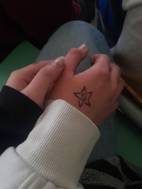 Spiral Star Tattoo, Pinwheel Tattoo, Stars And Spirals, Spiral Star, Spiral Tattoos, Tat Ideas, Star Tattoos, Tattoo Inspo, Cute Tattoos