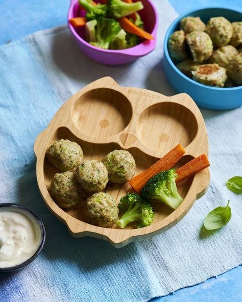 Chicken & Broccoli Balls | Annabel Karmel Broccoli Balls Recipe, Broccoli Chicken Potato, Broccoli Balls, Rice Krispie Squares, Chicken Balls, Chicken Potato, Broccoli Chicken, Potato Bites, Omelette Recipe