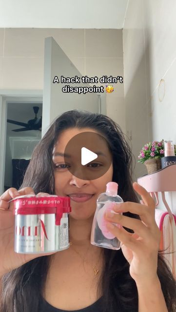 𝑨𝒏𝒋𝒆𝒍𝒂 𝑪𝒉𝒉𝒂𝒕𝒖𝒊 | Skincare Content Creator on Instagram: "Hack that didn’t disappoint 🥳💯

For my hair length, I took 2 tbs of hair mask and 1 tbs of baby oil. Mixed it well and applied on my dry frizzy hair. After 30mins , wash off with shampoo and conditioner as usual. 

It adds visible shine to the hair and makes my unruly unmanageable hair soft and smooth. 

Not all hacks are bad. Some are actually pretty useful. Would you try this ? Let me know in the comments 👇

#frizzyhair #hairhacks #roughhair #hairmask #finomask #jbeauty #jbeautyskincare #explorepageًًً #fypreels #dryhair #dryhaircare #frizzyhairproblems #haircareproduct #haircaretips #haircareroutine" Skincare Content, Dry Frizzy Hair, Dry Hair Care, Baby Shampoo, Baby Oil, Frizzy Hair, Hair Length, Hair Care Routine, Hair Care Tips