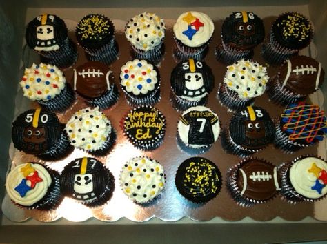 Pittsburgh Steelers Cupcakes, Rams Football Cake, Steelers Cupcakes, Steelers Happy Birthday, Steelers Birthday, Michael Kors Cake, Steelers Party, Nfl Party, Pittsburgh Steelers Football