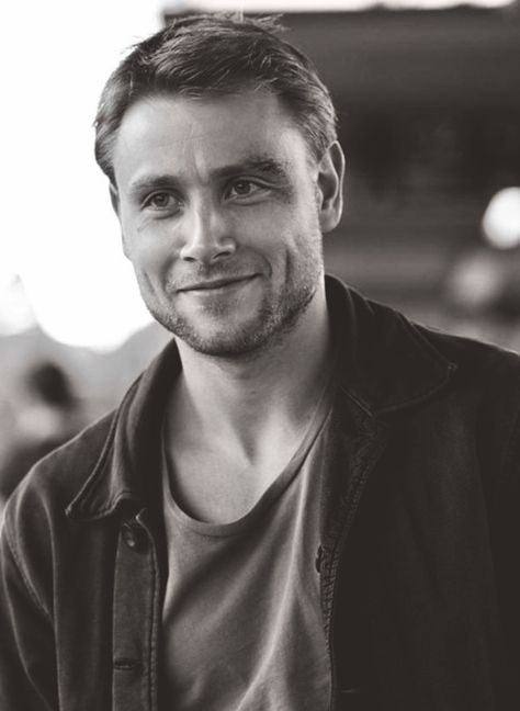 Hot Max.  Sense8- Wolfgang Max Riemelt, Very Important Person, Hot Actors, Attractive People, Film Serie, Man Crush, Serie Tv, Celebrity Crush, Actors & Actresses