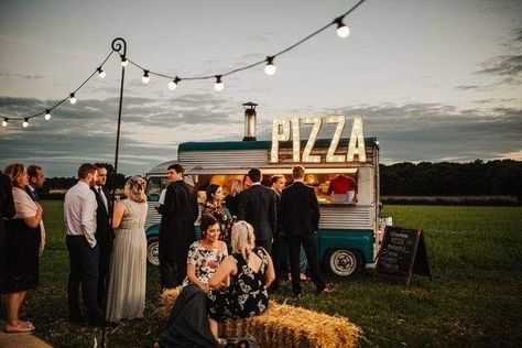 Sperry Tent Wedding, Foodtrucks Ideas, Pizza Wedding, Sperry Tent, Food Truck Wedding, Festival Themed Wedding, Reception Food, Wedding Reception Food, Wedding After Party