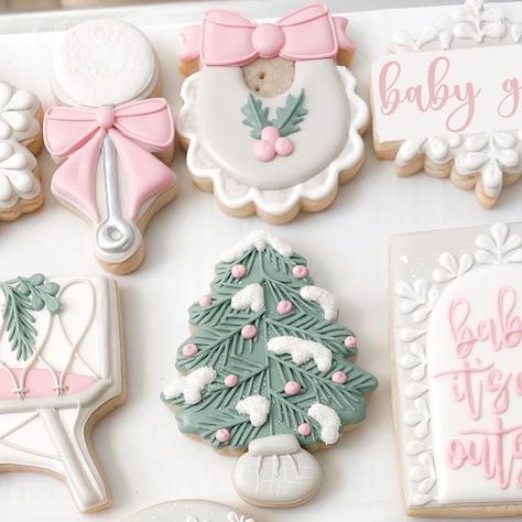 Las vegas custom cookies on Instagram: "Baby it’s cold outside ❄️💖 A little fun fact- this mama was one of my first paying customers when I started sugar mama (2 years ago exactly). I’ve had the honor of making her everything from Christmas party cookies, birthday cookies, gender reveal cookies & now her baby shower! It means the world to me to me to be able to make cookies for such meaningful events in peoples lives & hopefully I’ll continue to be able to make more for her baby girl when she arrives 🥰 • Also- happy two years to Sugar mama cookies! Im proud of myself & so thankful for everyone’s orders making my business that I love so much possible 🫶🏻🫶🏻 • • • • • • • #decoratedcookies #royalicingcookies #cookiesofinstagram #cookies #cookieartist #cookieart #customcookies #cookiedeco Winter Wonderland Baby Shower Cookies Girl, Baby Its Cold Outside Baby Shower Ideas For Girl, Gender Reveal Cookies Christmas, Baby It’s Cold Outside Baby Shower Theme Girl Cookies, Baby It’s Cold Outside Baby Shower Theme Girl Centerpieces, Sugar Plum Baby Shower Ideas, Baby It's Cold Outside Cookies, Baby Shower Christmas Cookies, Baby It’s Cold Outside Baby Shower Pink