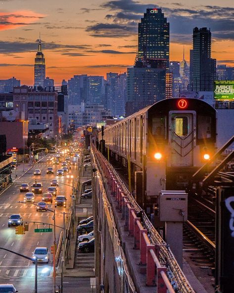 INCREDIBLE NEW YORK on Instagram: “40th Street Station - 7 Train ❤ Stop wasting money by not using Hotels.Hotels247.online 👍 Up to 70% discount on the most incredible hotels…” New York Guide, Traveling Goals, New York Pictures, New York Subway, Nyc Aesthetic, Queens Ny, U Bahn, Nyc Subway, City Wallpaper