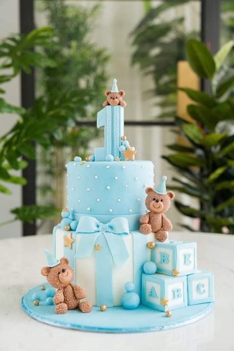 Baby Boy Christening Cake, Torturi Baby Shower, One Year Birthday Cake, Teddy Bear Birthday Cake, Christening Cake Boy, Teddy Cakes, 1st Bday Cake, Boys First Birthday Cake, Cake Designs For Kids