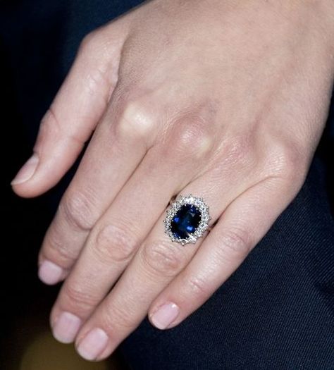 Kate Middleton Engagement Ring, Princess Diana Engagement Ring, Diana Engagement Ring, Royal Engagement Rings, Diana Ring, Princess Ring, Modern Engagement Rings, Royal Engagement, Morganite Engagement